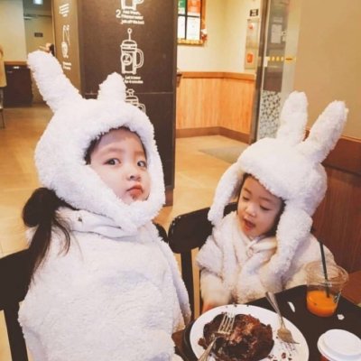 搞怪头像：生活好难我好累.