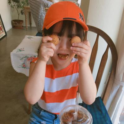 漂亮的小萝莉微信头像  ~鬼马萌妹--
