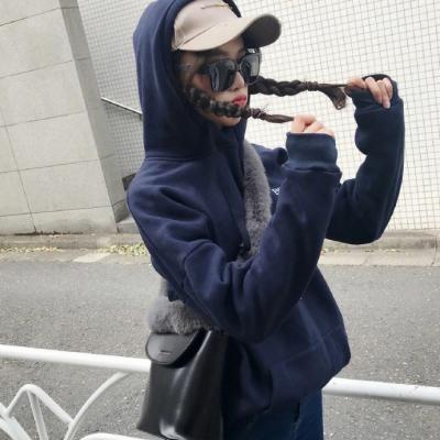 可爱小清新的女生微信头像  做一个精致的猪猪女孩