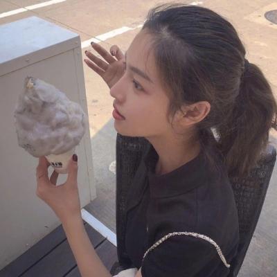 可爱小清新的女生微信头像  做一个精致的猪猪女孩