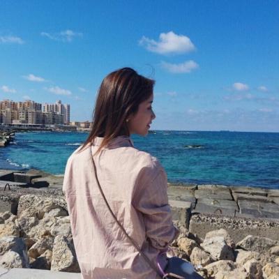 最适合女人的微信头像     相思落无声