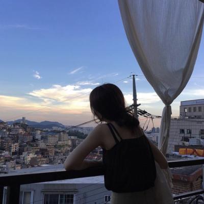 最适合女人的微信头像     相思落无声