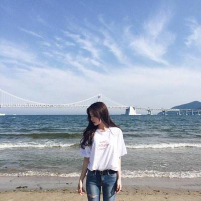 好看的森系小清新女生微信头像  若有似无的小矜持