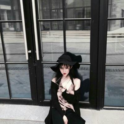 时尚热门原宿风的女生头像  肆虐的青春谁还会忠于感情