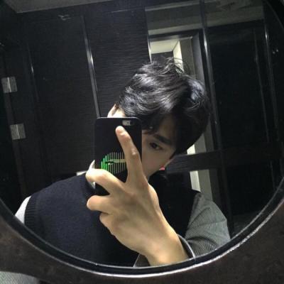 超帅男生微信头像