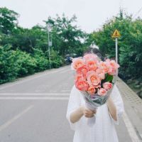 捧花女生