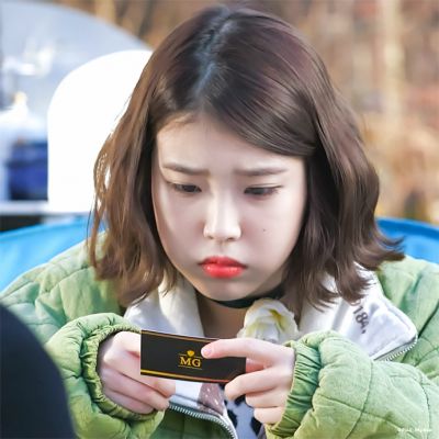 短发IU