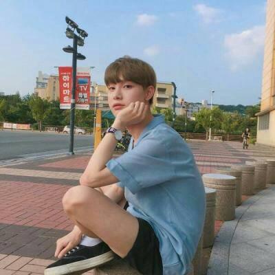男生小清新微信头像