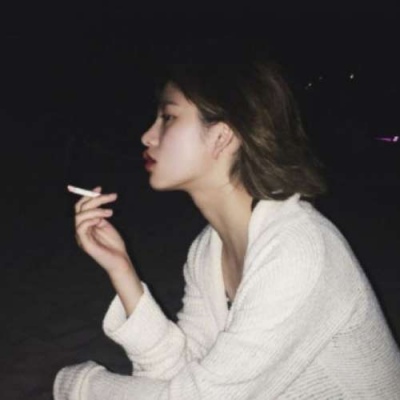 沈枂／高冷真人优质女头／在我最难过的那天夜里 是我一个人过的.