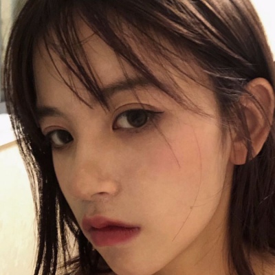 溺毙:成熟简单气质真人女头.请你认真的向风学学怎么往我怀里钻