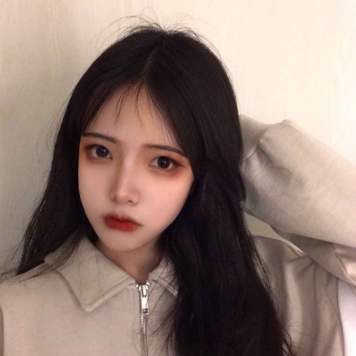 溺毙:成熟简单气质真人女头.请你认真的向风学学怎么往我怀里钻