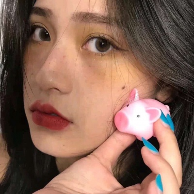 溺毙:成熟简单气质真人女头.请你认真的向风学学怎么往我怀里钻