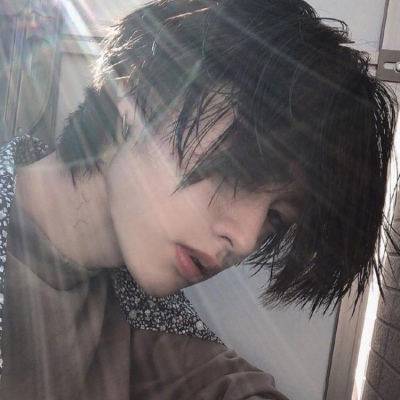 颓废伤感的男生头像2020精选