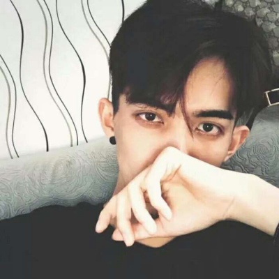 孤傲高冷男头像