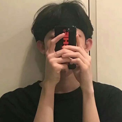 孤傲高冷男头像