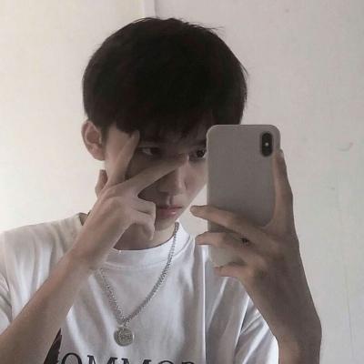 忧伤男生伤感头像