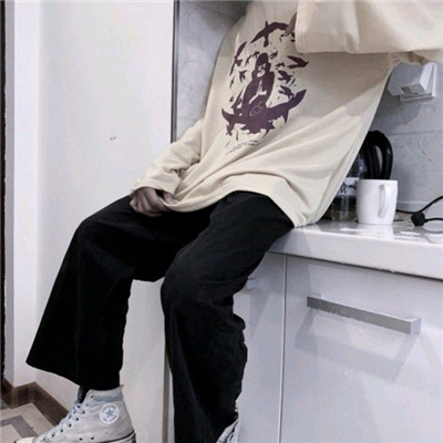 qq男生头像下半身超拽
