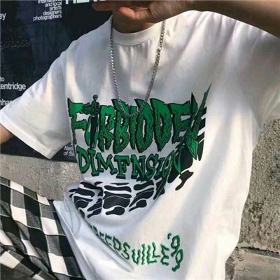qq男生头像下半身超拽