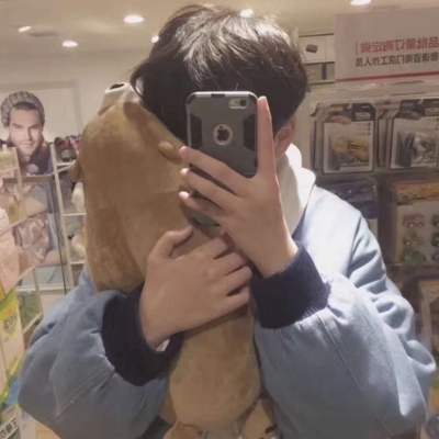 个性阳光头像男