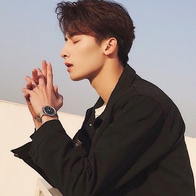 个性阳光头像男