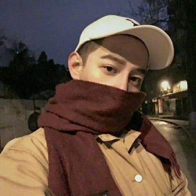 冷酷的男生头像