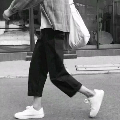QQ高冷男生头像