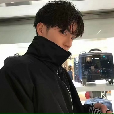 意境伤感男生头像图片