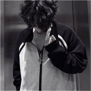 超级伤感的男生头像