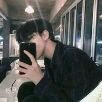 2018年最火qq头像男生