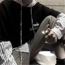 最受欢迎的男生半身头像不露脸