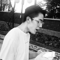 成熟且有深度的头像