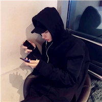 你会不会喜欢戴帽子男生头像
