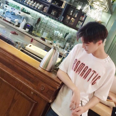 小清新阳光男头像
