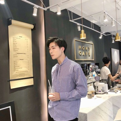 小清新阳光男头像