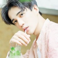 比较真实的微信帅哥头像图片