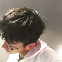 比较真实的微信帅哥头像图片