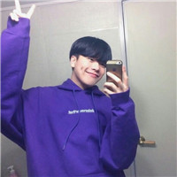 阳光剪刀手头像男生