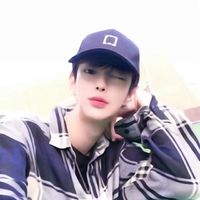 意境让人舒服的头像男
