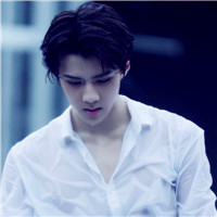2019好看穿白衬衫的男生头像
