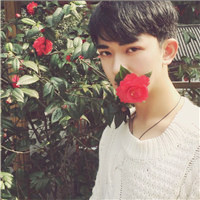 穿白衣的清新男生头像