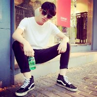 qq男生帅气简单头像男