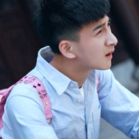 帅的耀眼的男生头像