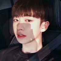 qq头像男生个性