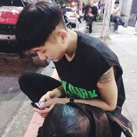 个性的圆寸头男生头像