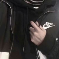 半身绅士男生头像