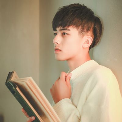 治愈系微信帅哥头像