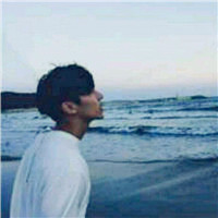 海边男生头像