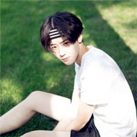 满含深情男生头像
