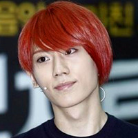 韩国超人气男子组合BEAST的成员张贤胜帅气头像