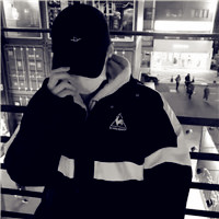 气质爆表戴帽子的男生头像